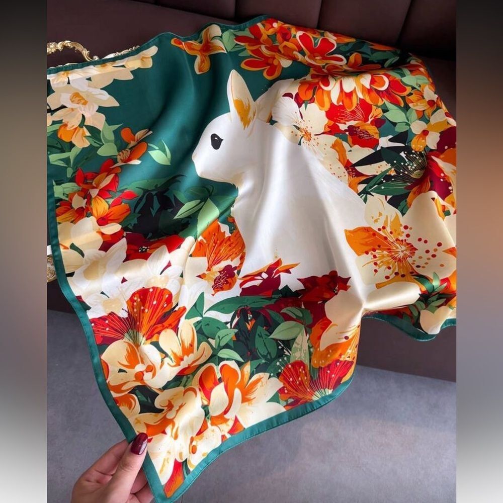 Rabbit Floral Scarf N1384 - Picture 2 of 5